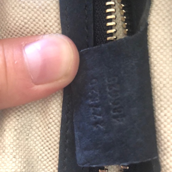 Gucci Leather Shoulder Bag- 277520 - Picture 7 of 8